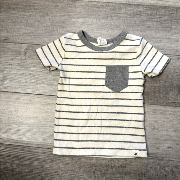Lulu and Roo (Little Road Co) Classic Pocket Tee in 18-24 months - Picture 2 of 4